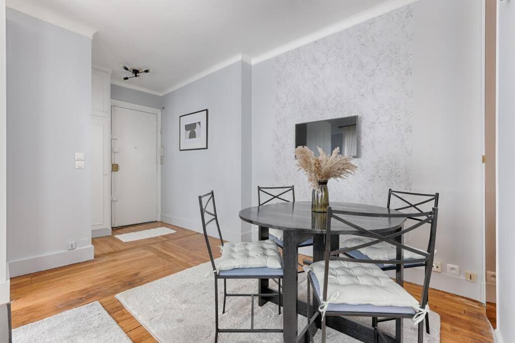 Matignon Saint-Honore : Magnifique Appartement 1Br Paris Exterior photo